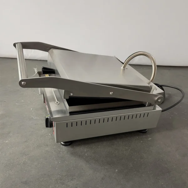 Panini grill vitrocéramique R750 – Image 4